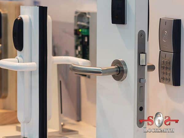 Best Commercial Locksmith Image